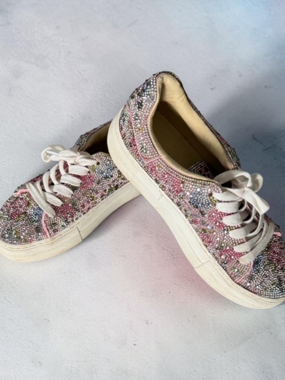 Betsey Johnson Sidny Rhinestone Sneakers Pink Floral Size 6.5